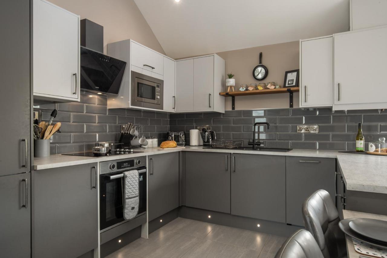 Pine Cottage Tenby Luaran gambar