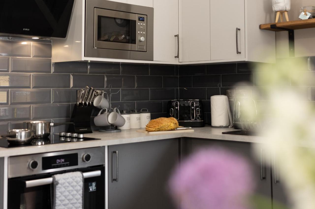 Pine Cottage Tenby Luaran gambar