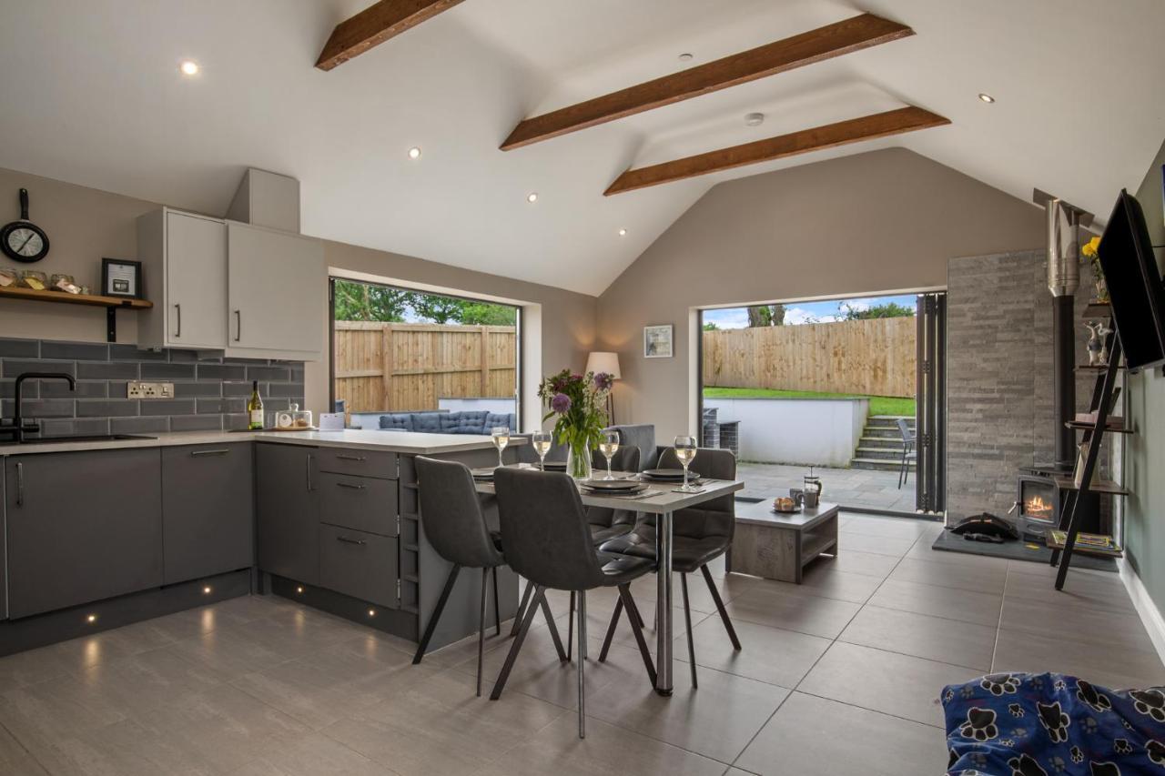 Pine Cottage Tenby Luaran gambar