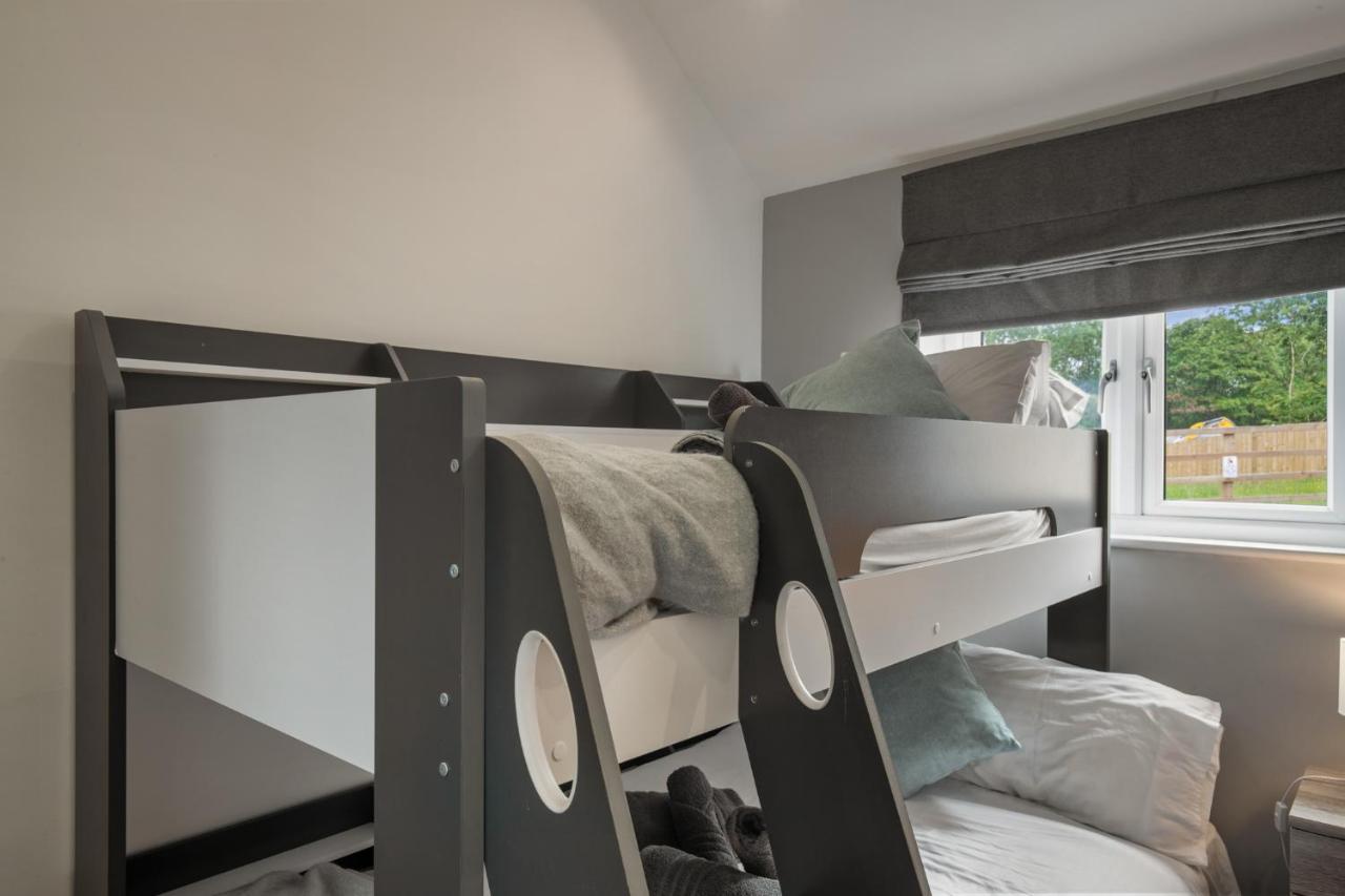 Pine Cottage Tenby Luaran gambar