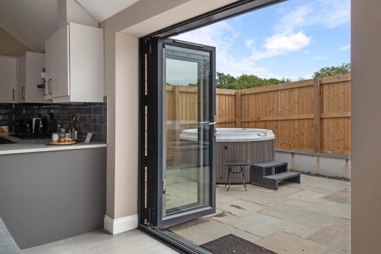 Pine Cottage Tenby Luaran gambar